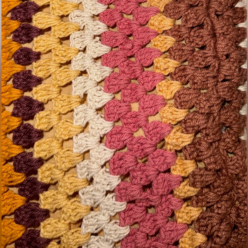 Zara Girls crocheted lined shorts, pull on shorts with elastic waist - Picture 5 of 9